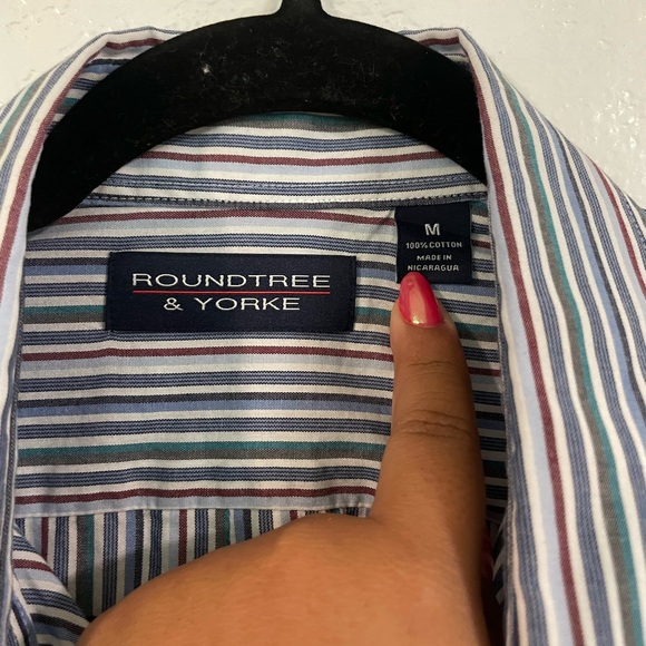 Button Up - Picture 7 of 7